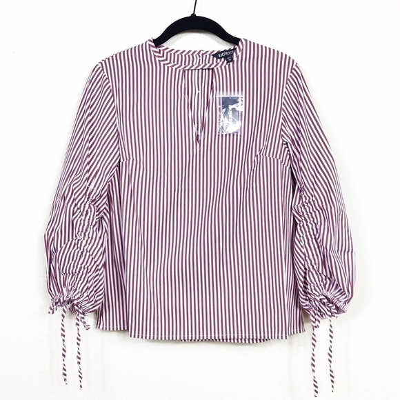 NWT Express Striped Keyhole Ruched Sleeve Top XS - Picture 1 of 8